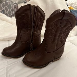 Toddler cowboy boots size 7